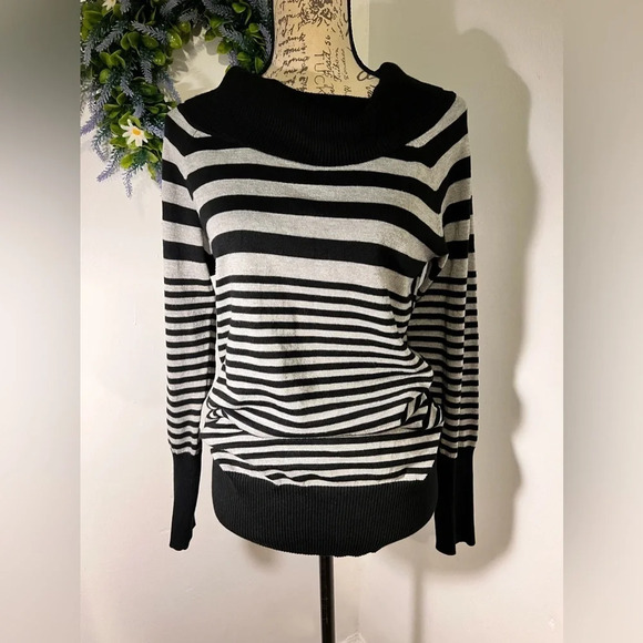 Bongo, XL, longsleeve, ribbed cowl neck hem cuffs,black/gray stripe knit sweater - Picture 1 of 9